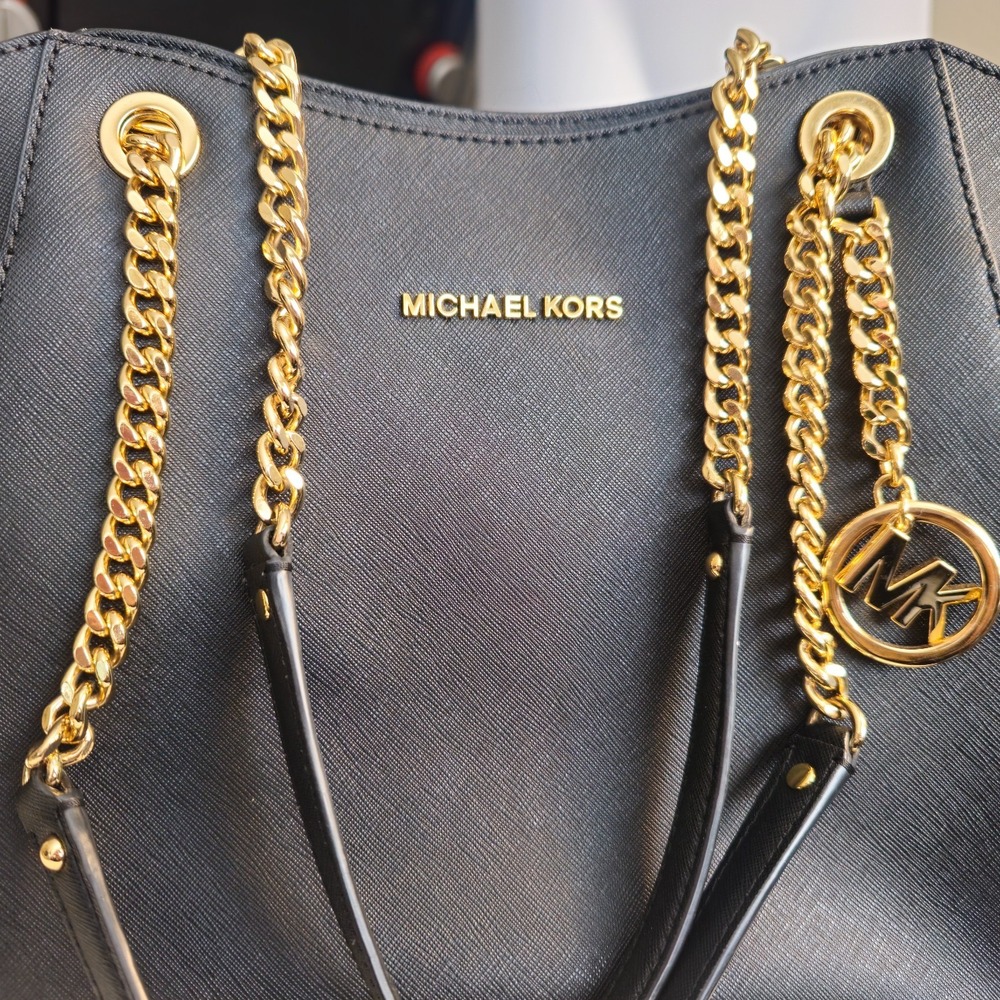Michael Kors Jet Set Travel Tote Bag Large Chain Black Saffiano Leather NWT - Picture 10 of 16